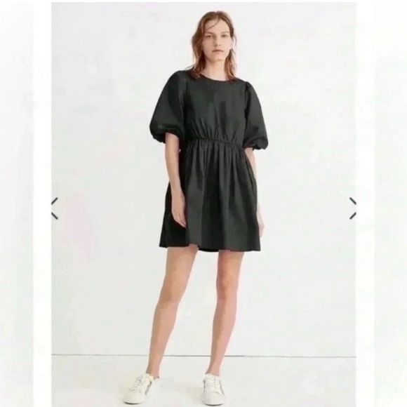Madewell Poplin Crewneck Bubble-Sleeve Mini Dress Black - Picture 2 of 9